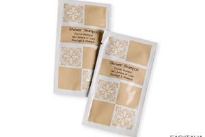 Doccia shampoo 10ml in bustina personalizzata 1200 pz Doccia shampoo 10ml in bustina personalizzata 1200 pz