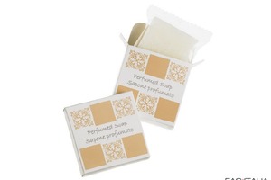 Sapone 18gr in astuccio personalizzato 1000 pz Sapone 18gr in astuccio personalizzato 1000 pz